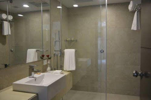 Kst Sarovar Portico