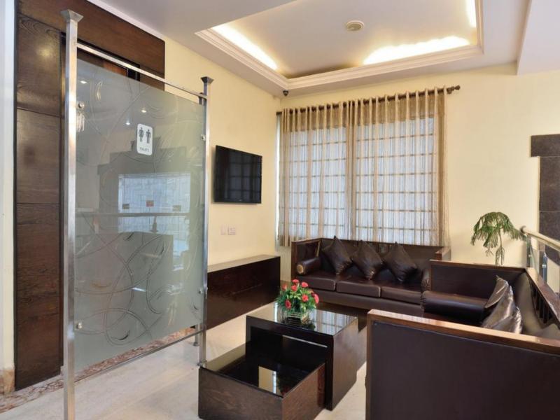 Hotel Fabhotel Marble Arch Karol Bagh 3*