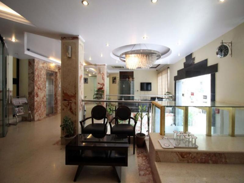 Hotel Fabhotel Marble Arch Karol Bagh 3*
