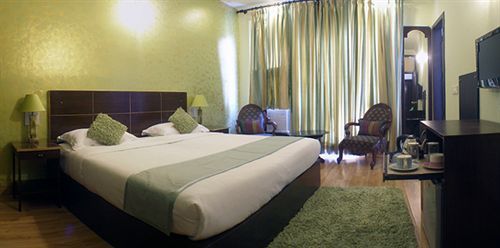 Grand Ffour 3* New Delhi