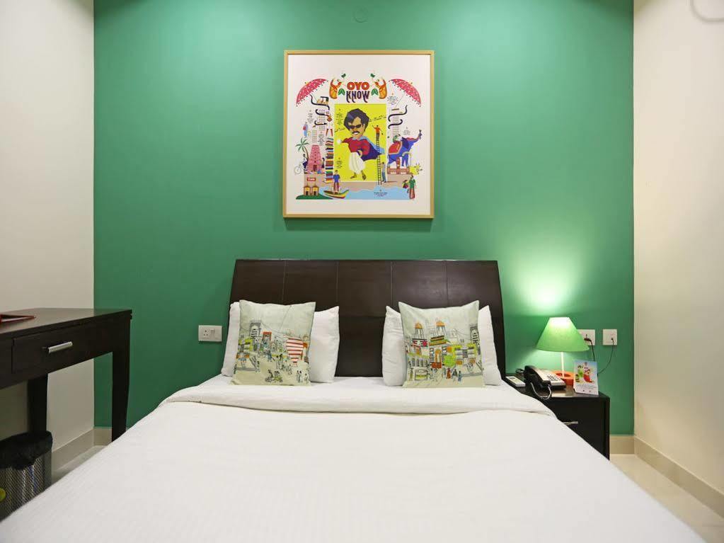 Hotel Oyo Rohini Pitampura 3*