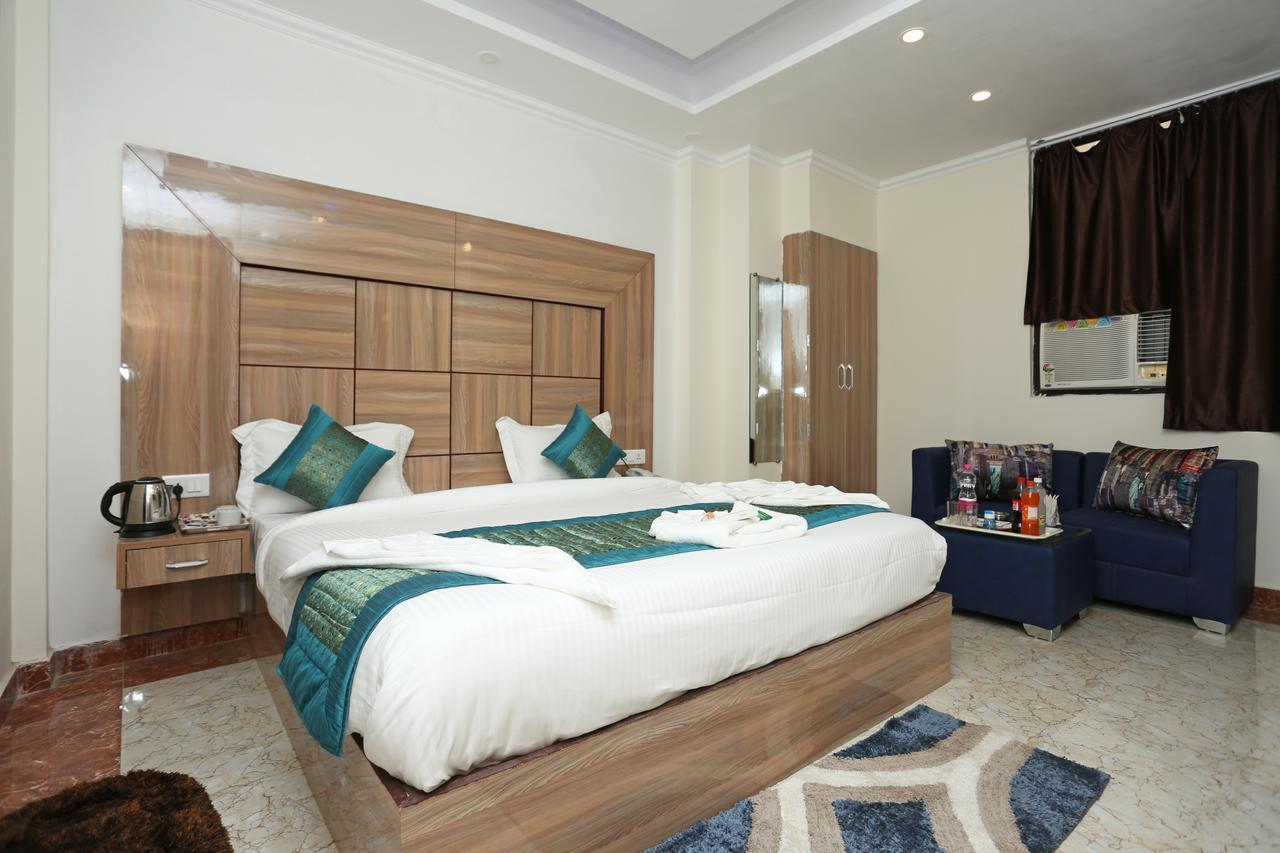 Aerostay Hotel