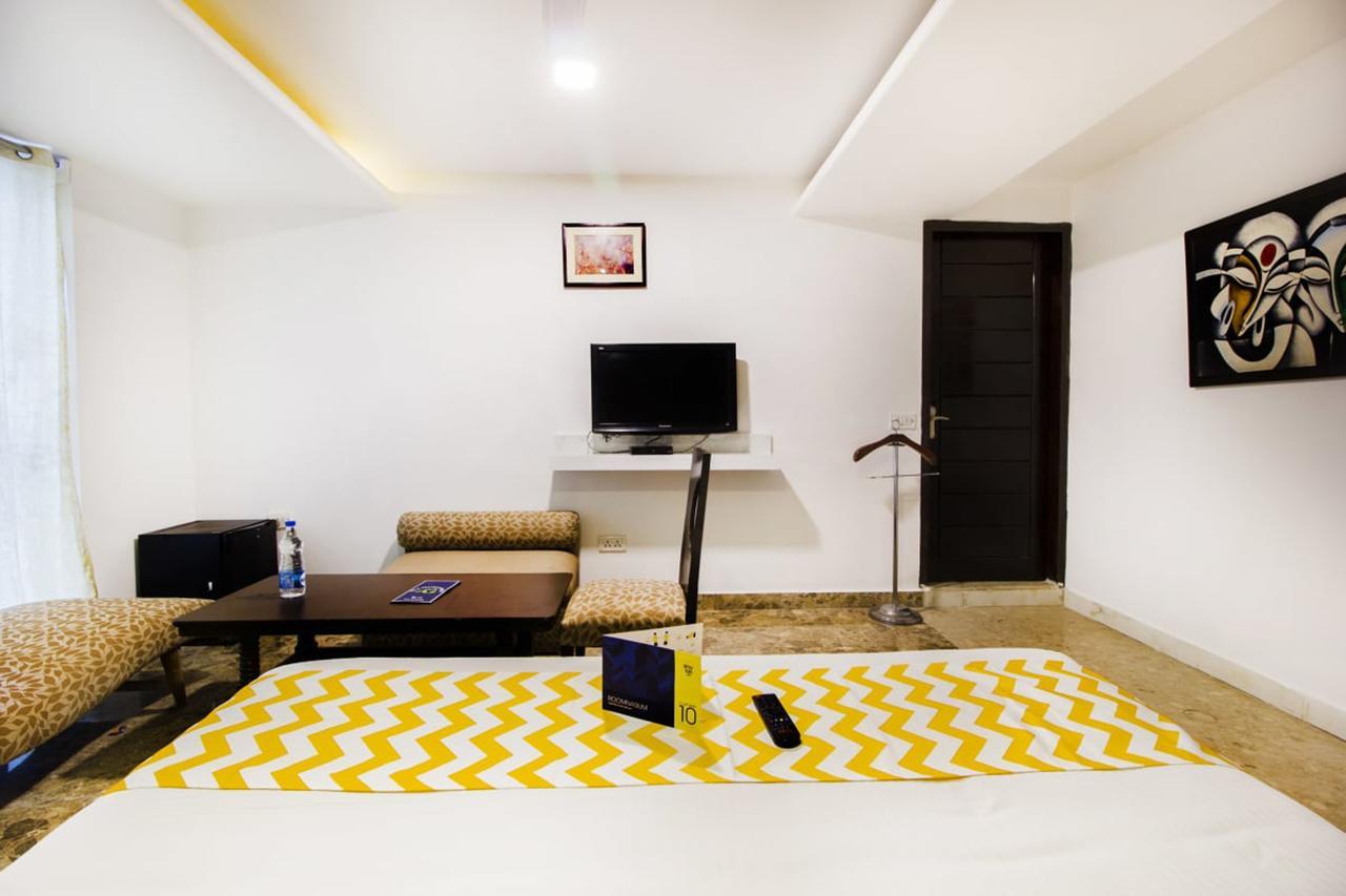 Fabhotel White Klove Near Railway Station Hotel