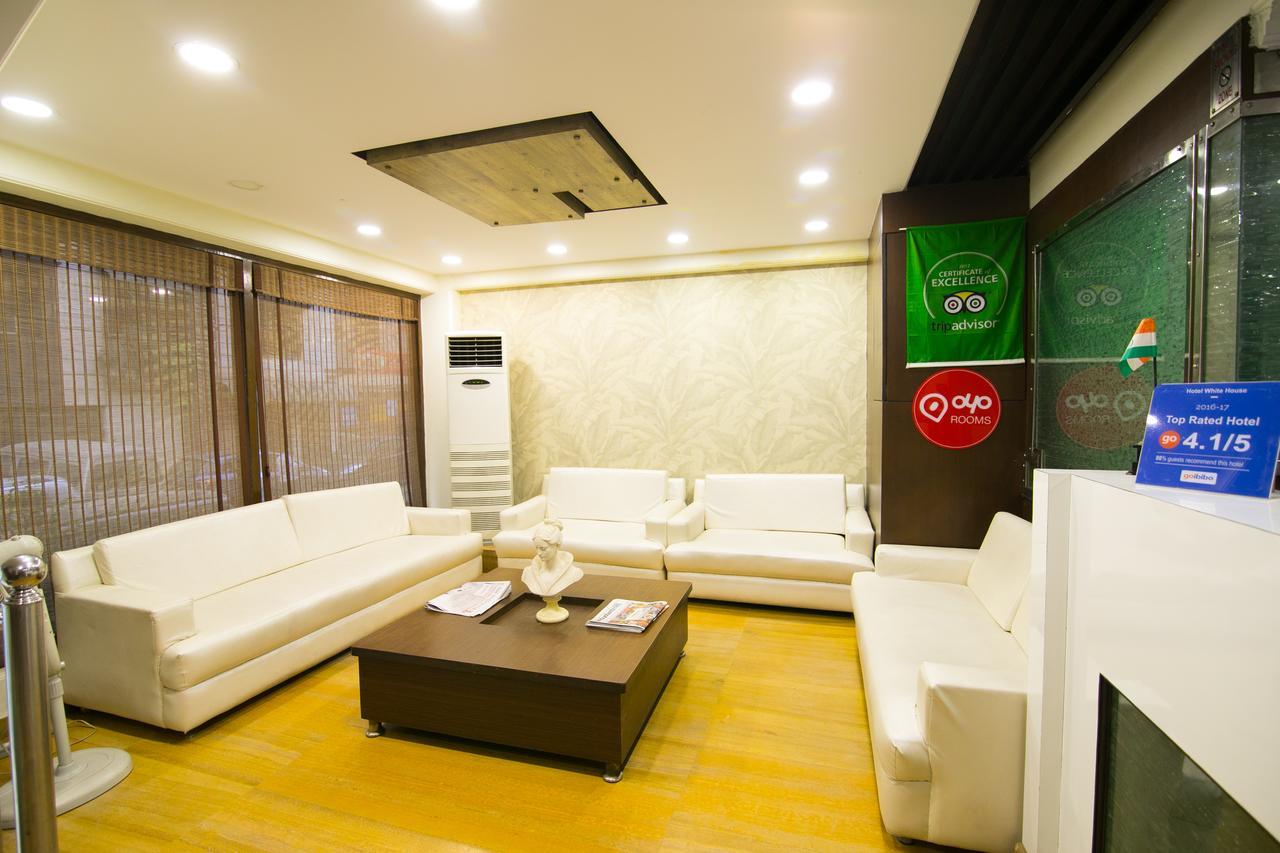 Capital O 2382 White House Continental 3*