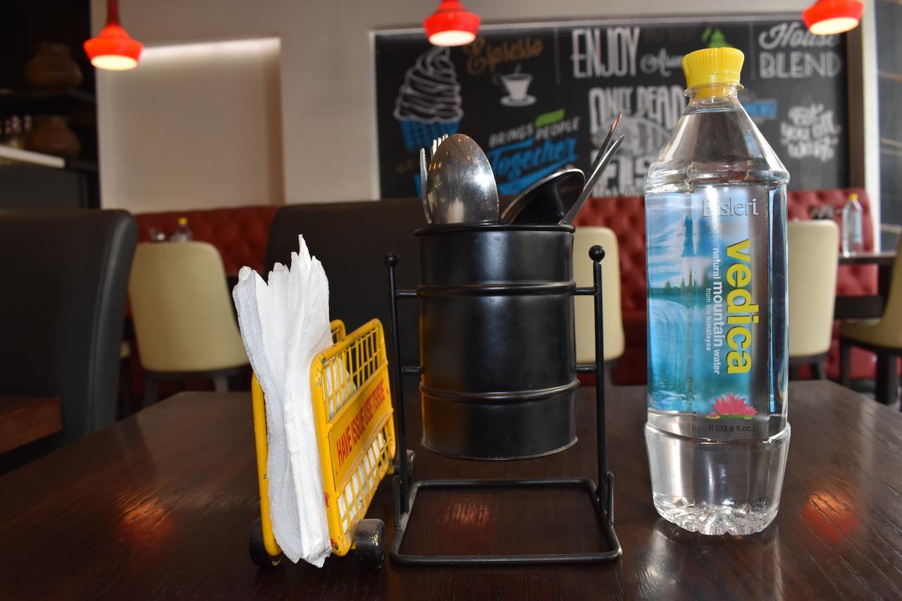 Godwin Deluxe -free Airport Pickup -traveller's Choice Award Winner 2025 Hotel