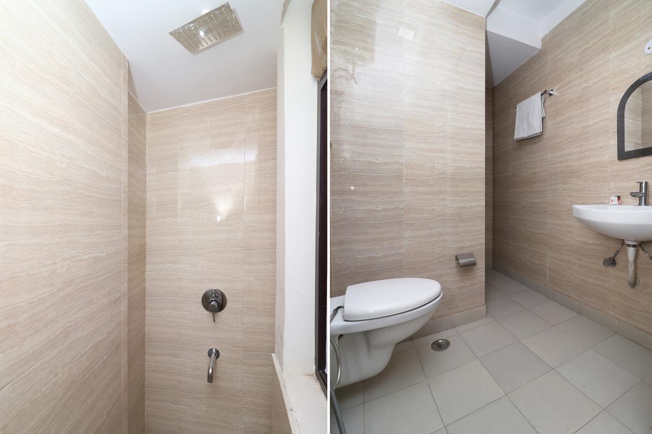 Hotel Oyo 13301 Mayesha Residency 3*