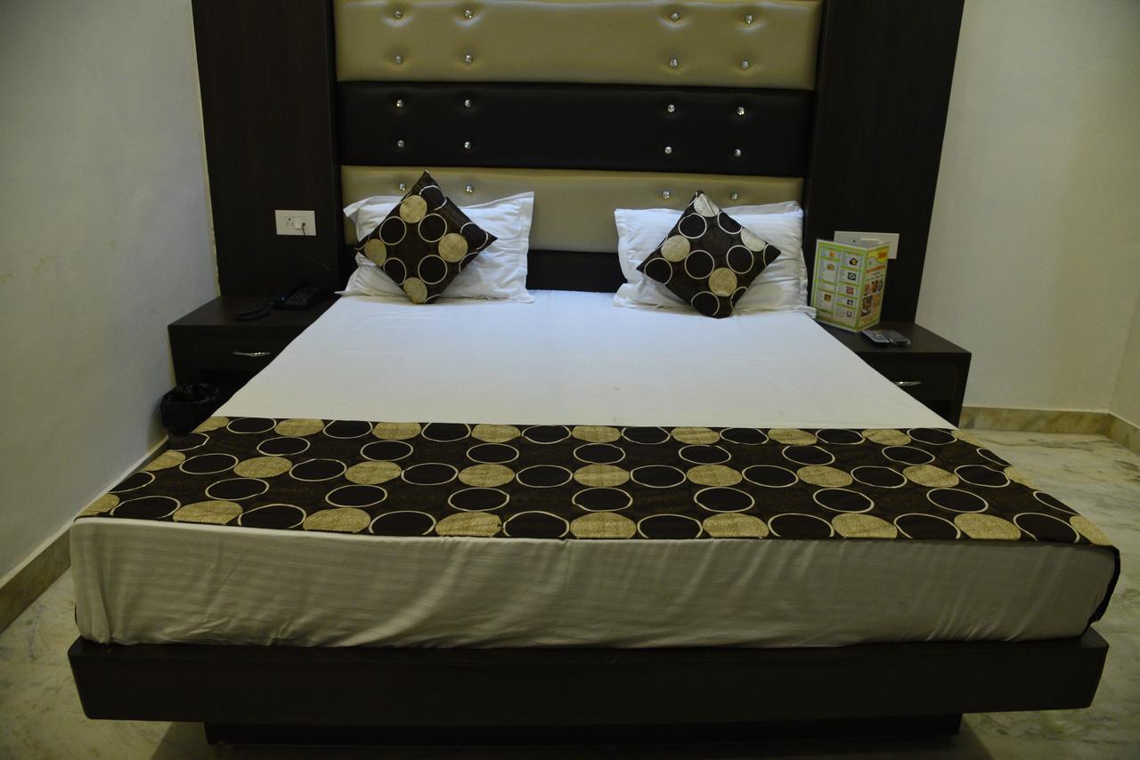 Heritage 3* New Delhi