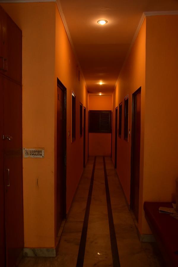 Dx Hotel 2*