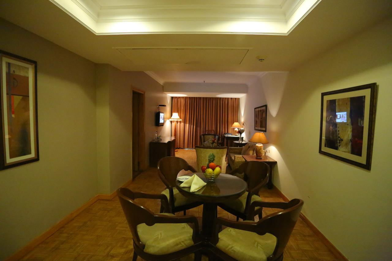 Hotel Lutyens' *