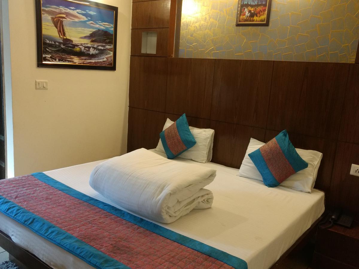 Sun Village Near Railway Station New Delhi