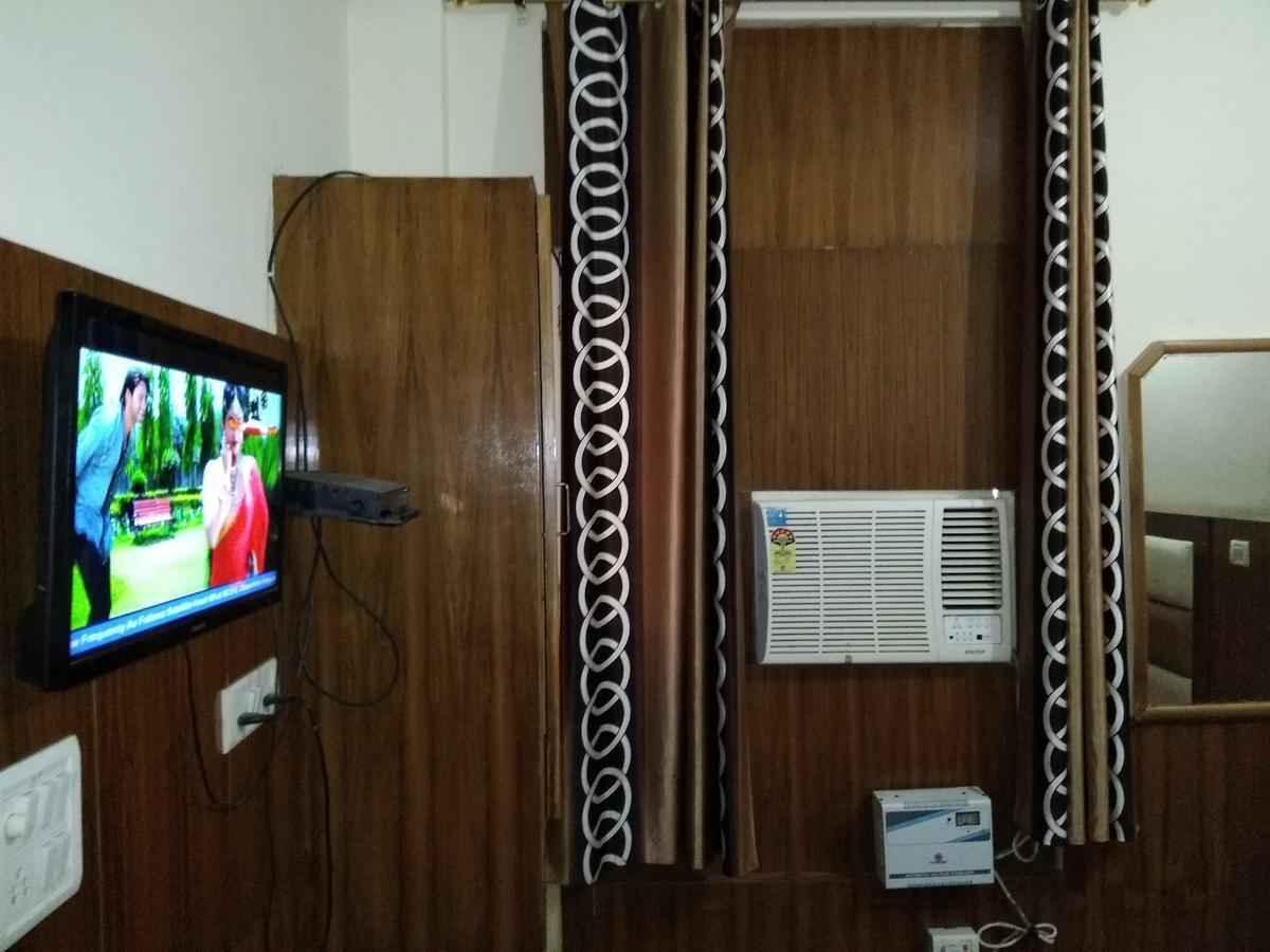 Guest house Silver Palace 2*
