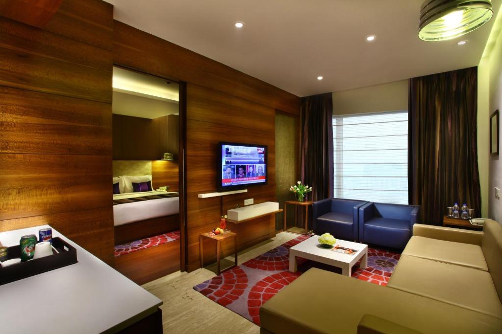 Hotel Park Plaza Shahdara New Delhi