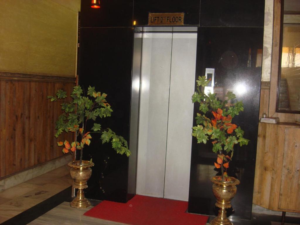 Rama Deluxe Hotel 3*