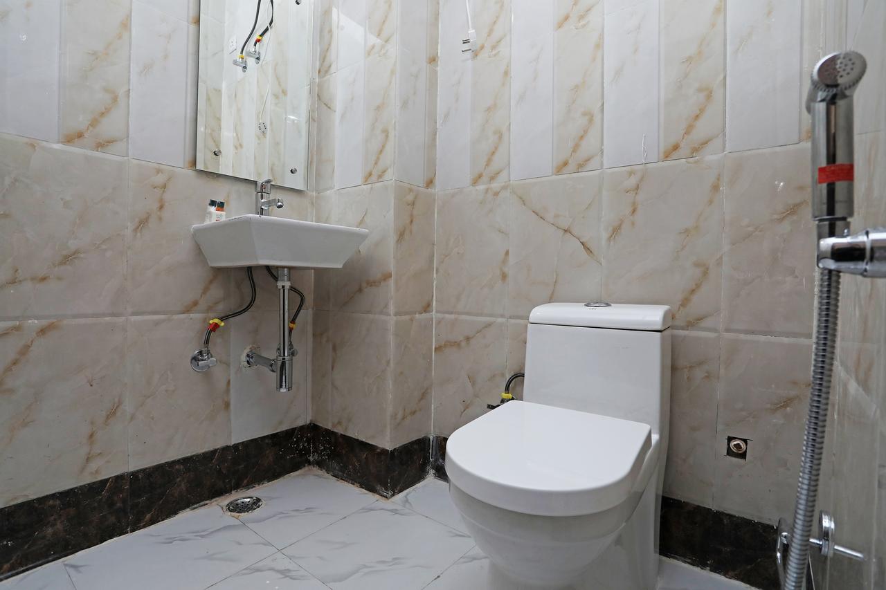 Hotel Fabhotel S Ambience Delhi Airport 3*