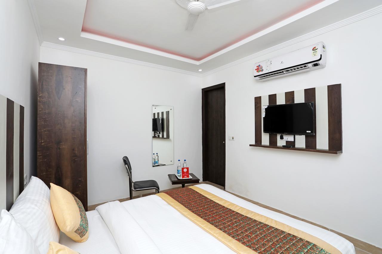 Fabhotel S Ambience Delhi Airport Hotel 3*