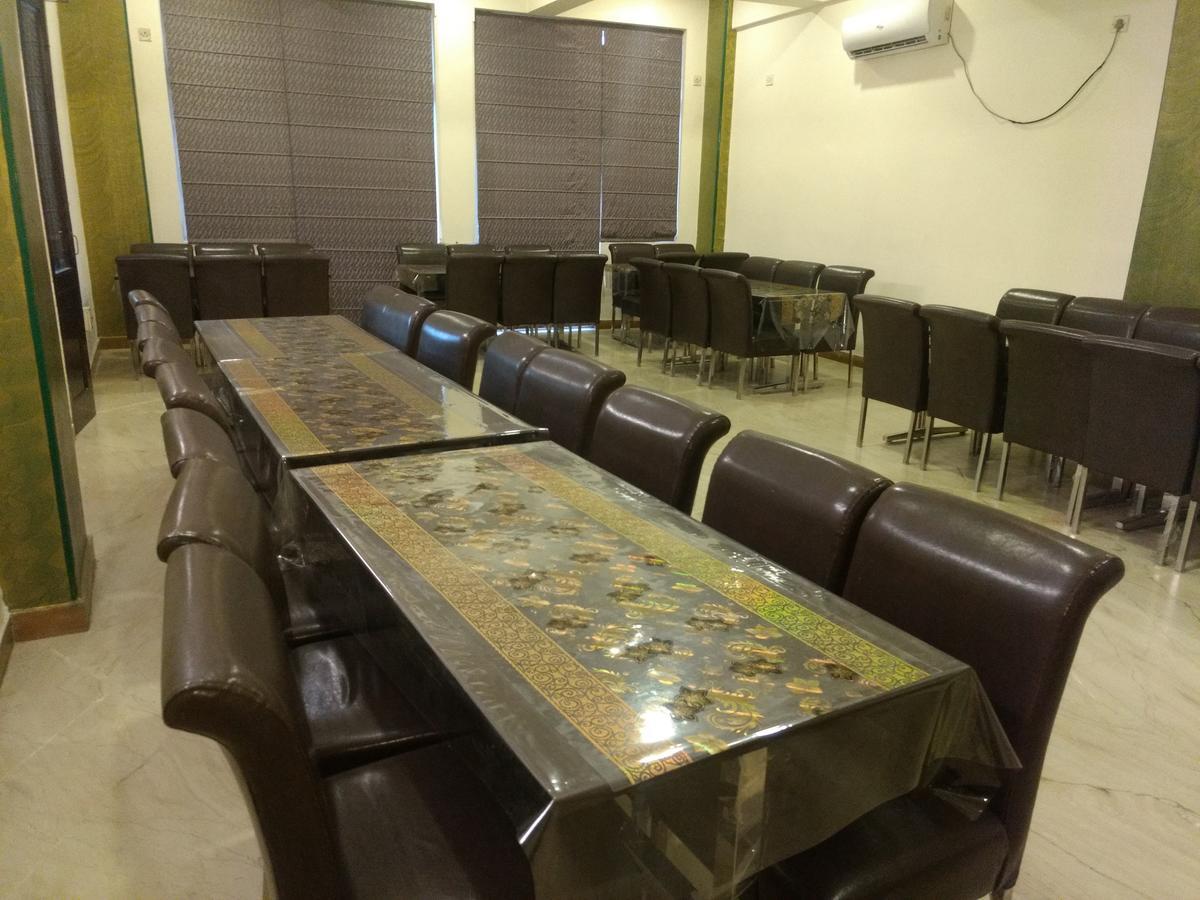 Hotel Centre Nizamuddin New Delhi