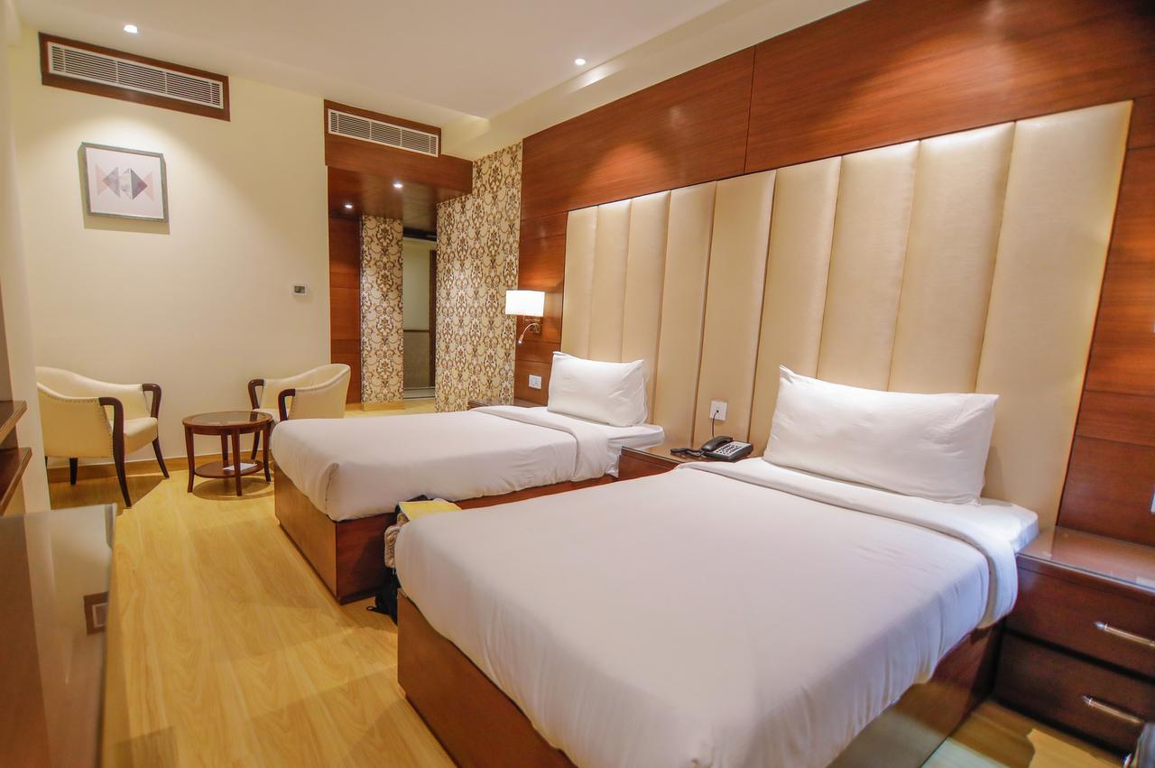 The Grand Parisian