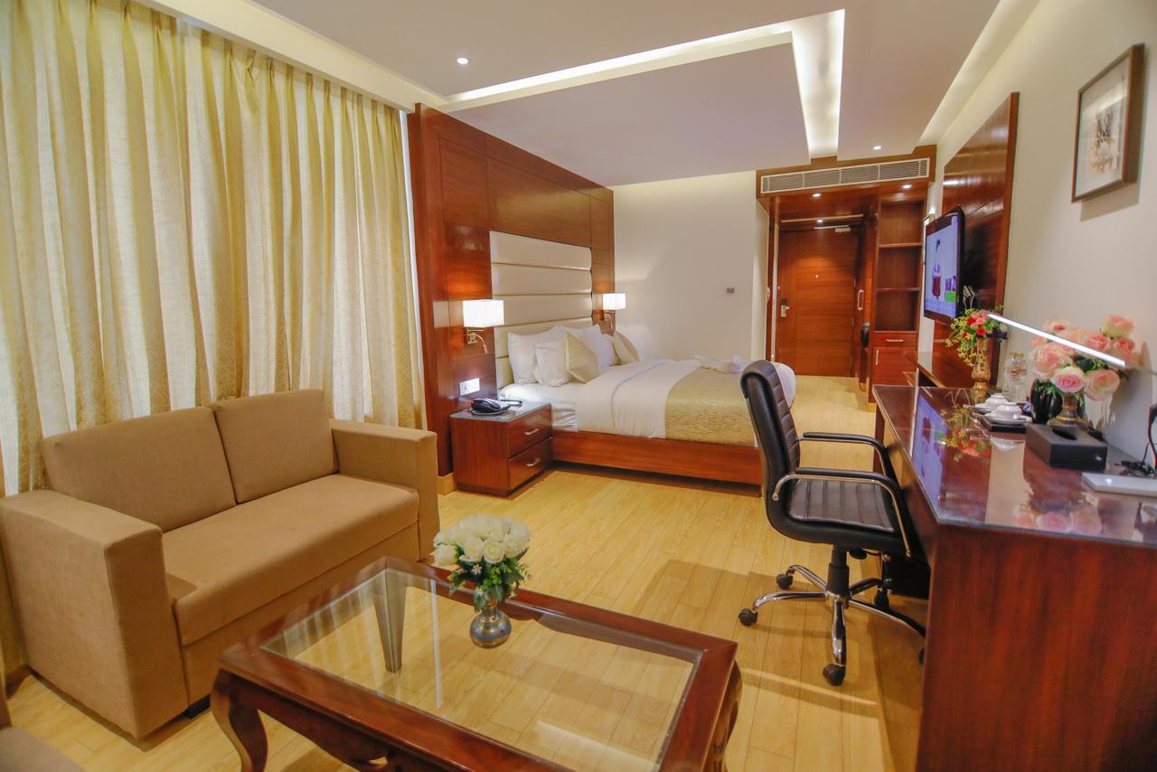 The Grand Parisian Delhi (National Capital Territory of India)