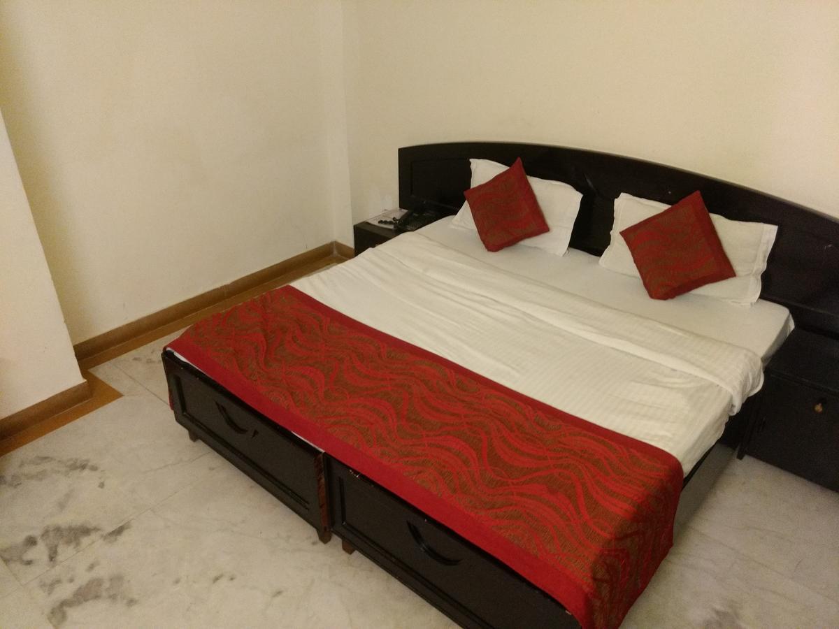 Centre Nizamuddin Hotel New Delhi