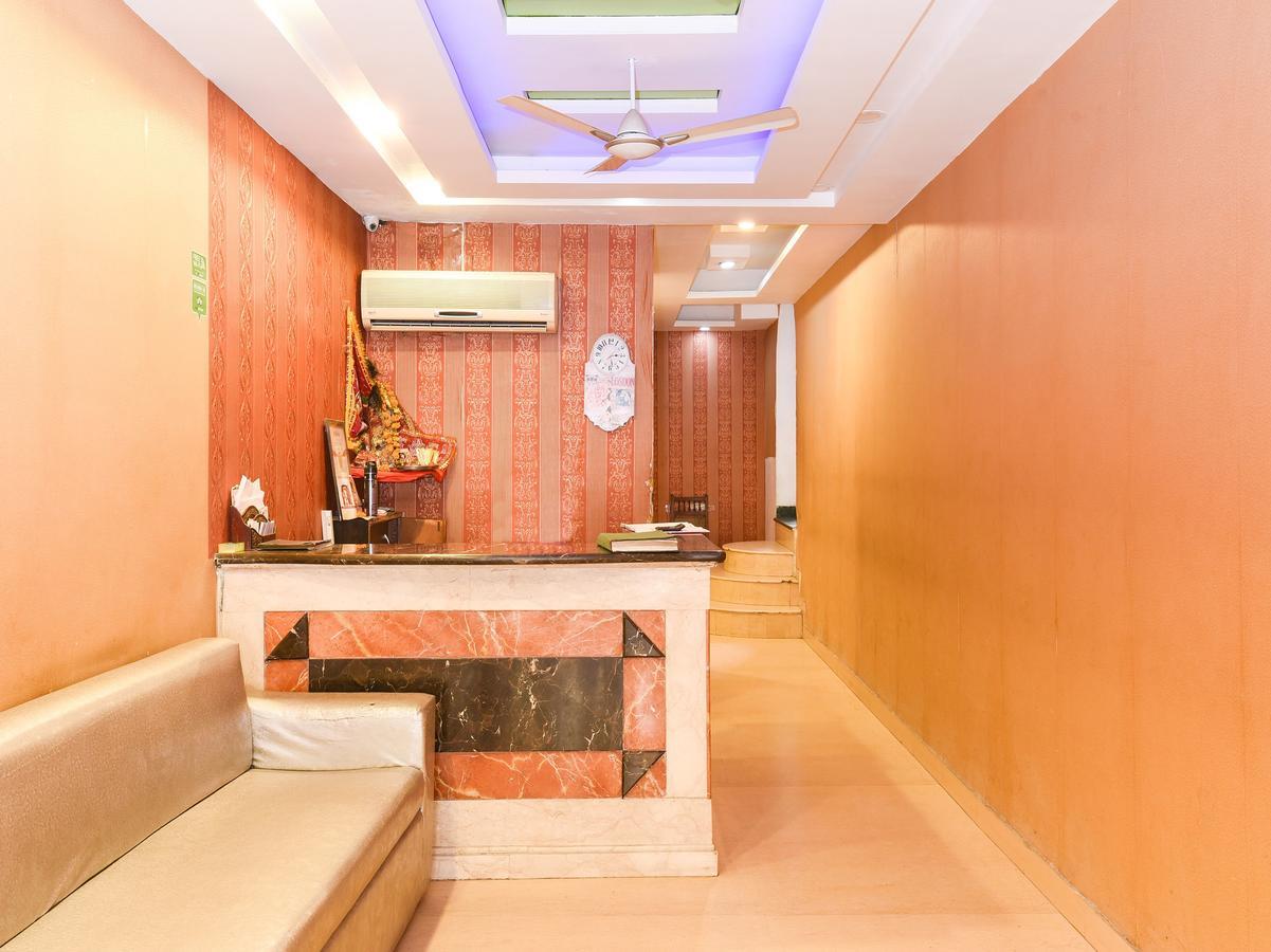 Hotel Oyo 14721 Vishesh Continental