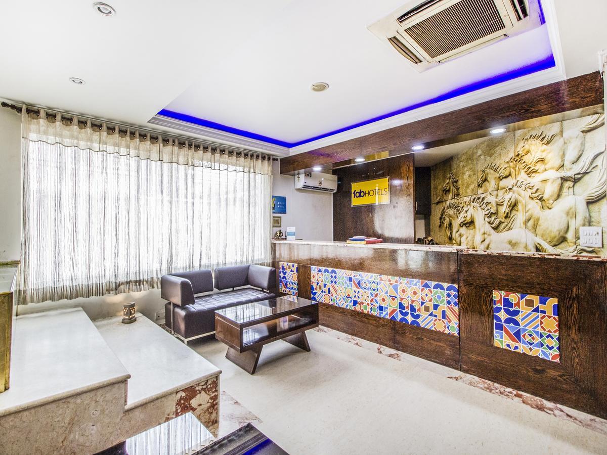Fabhotel Marble Arch Karol Bagh 3*