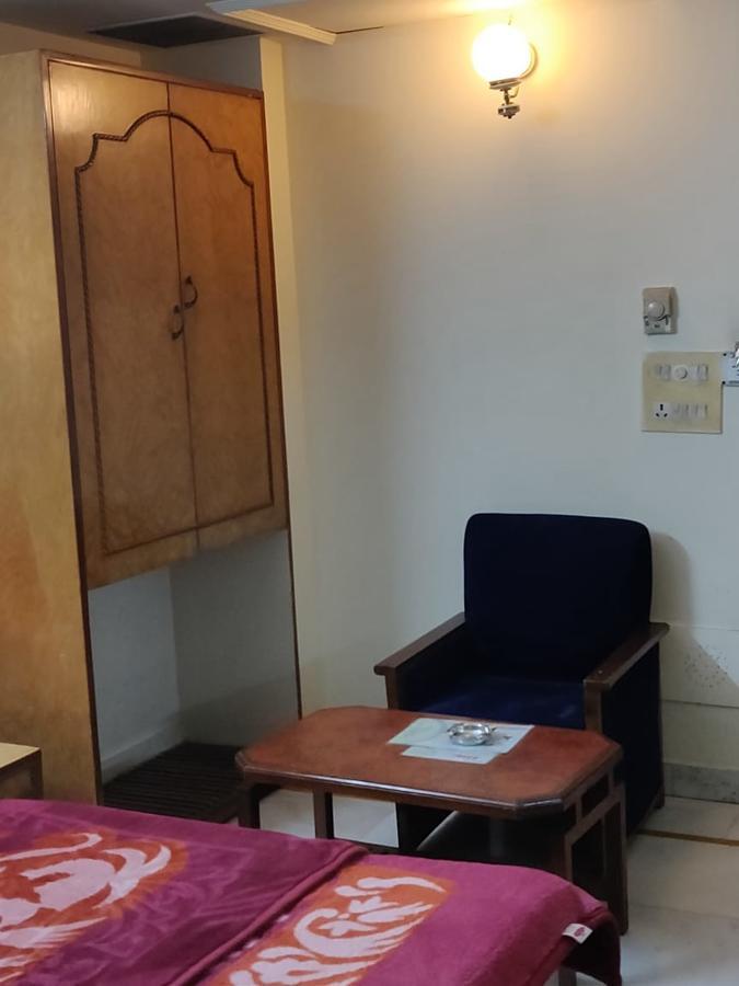 Hotel Atithi Palace