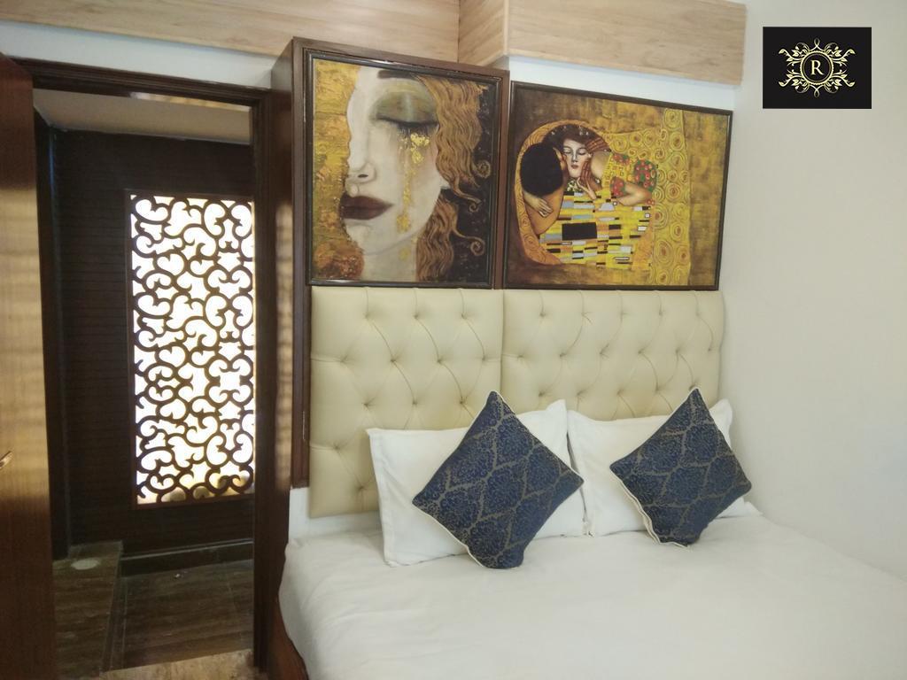 Guest house Imperial Connaught Residences New Delhi