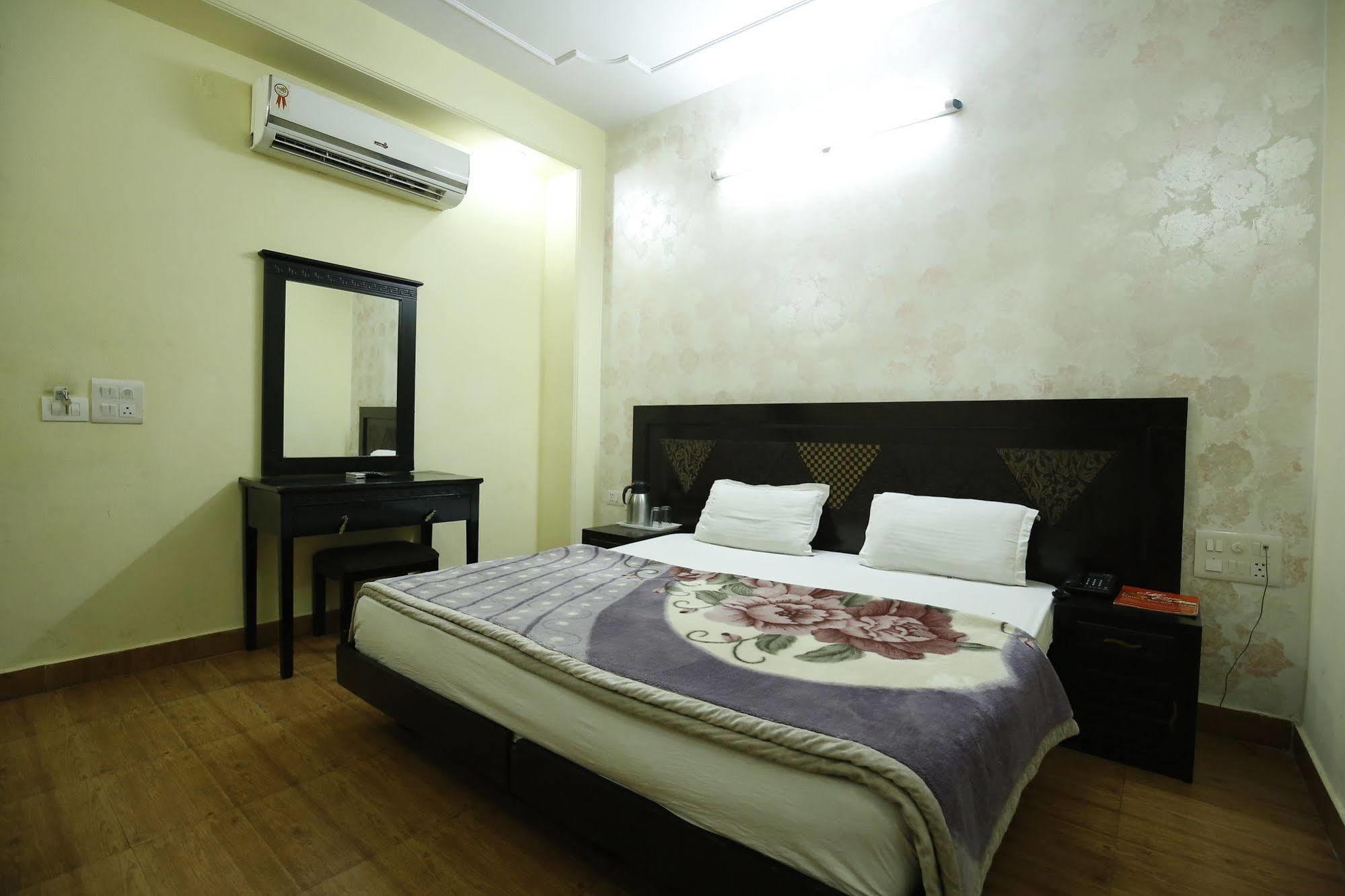 O Vista 3* Delhi (National Capital Territory of India)