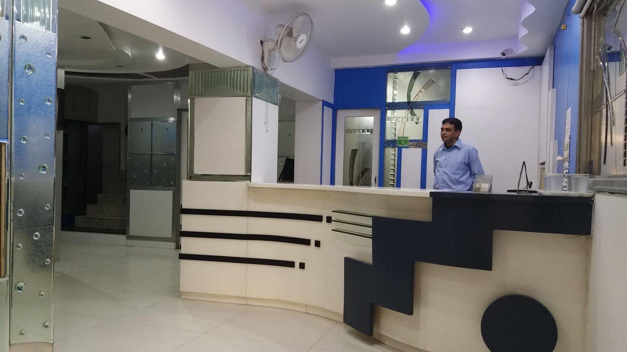 Hotel Kwality Nova Deli