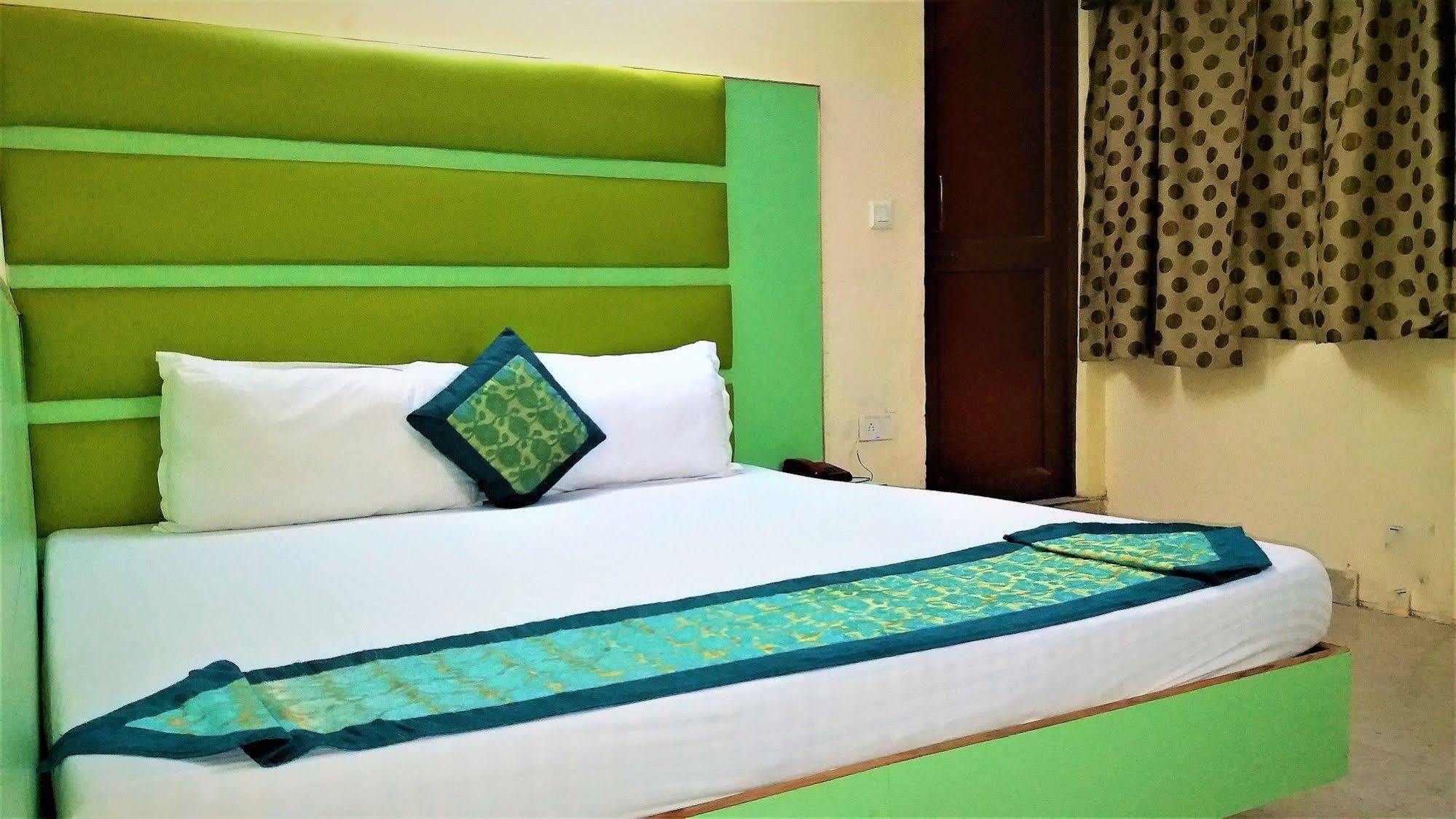 Kwality Hotel 2*