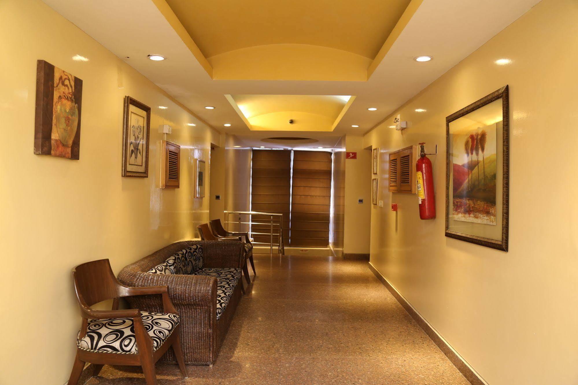 Hotel The Corus 3*