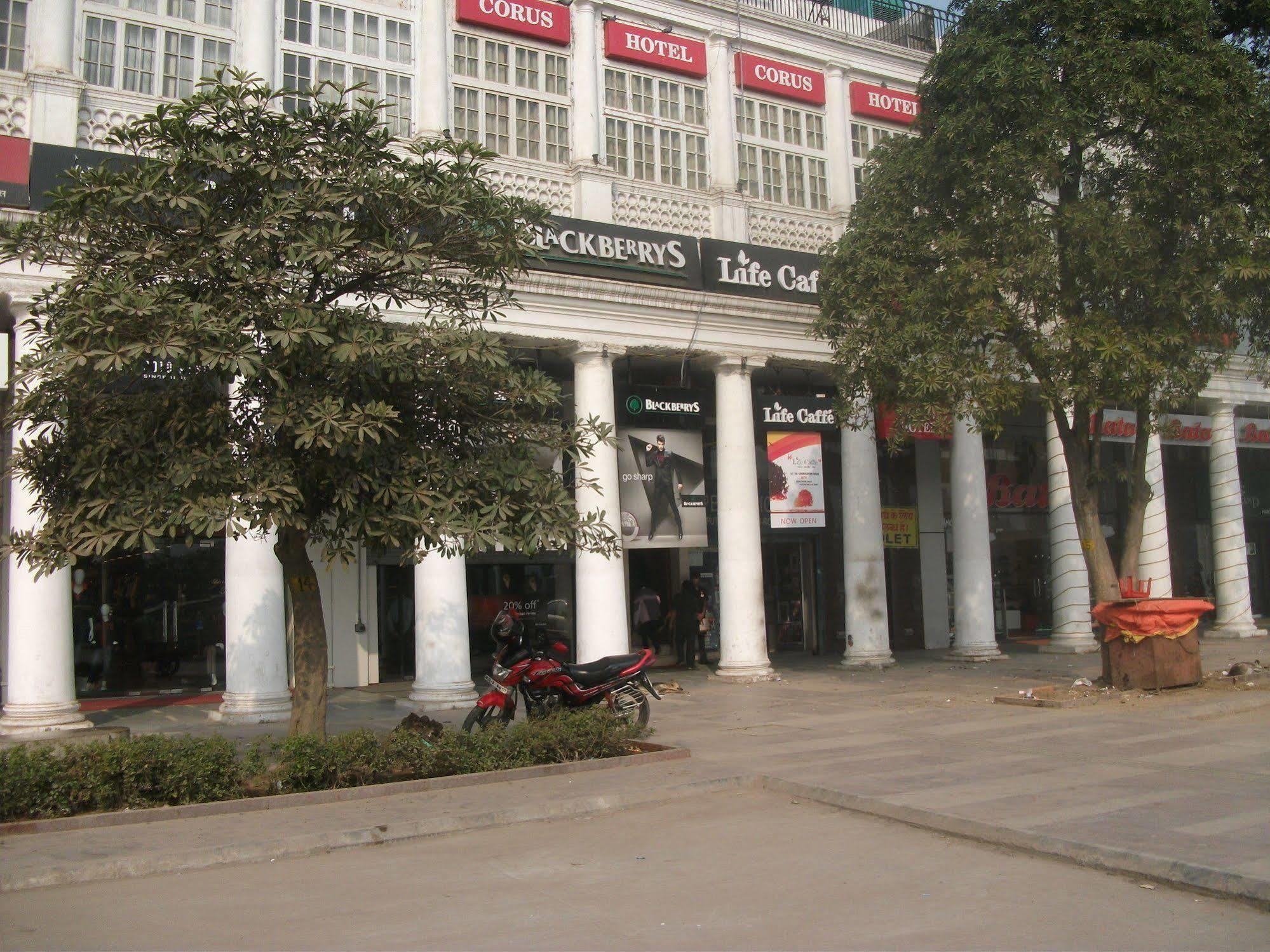 The Corus Hotel 3*