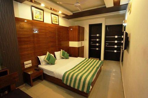Hotel Chanchal Continental # Near To New Delhi Station # Family Hotel # Customer'S Choice Hotel # Tourist Places Nearby - Red Fort, Jama Masjid, India Gate