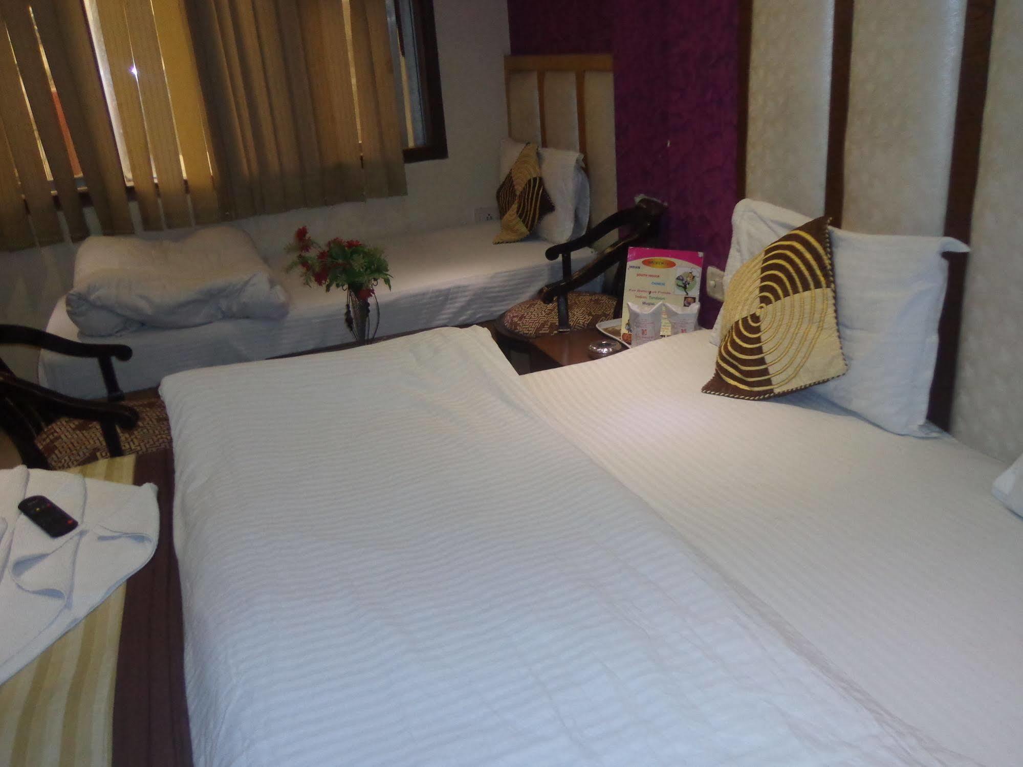 Hotel Guruvas 