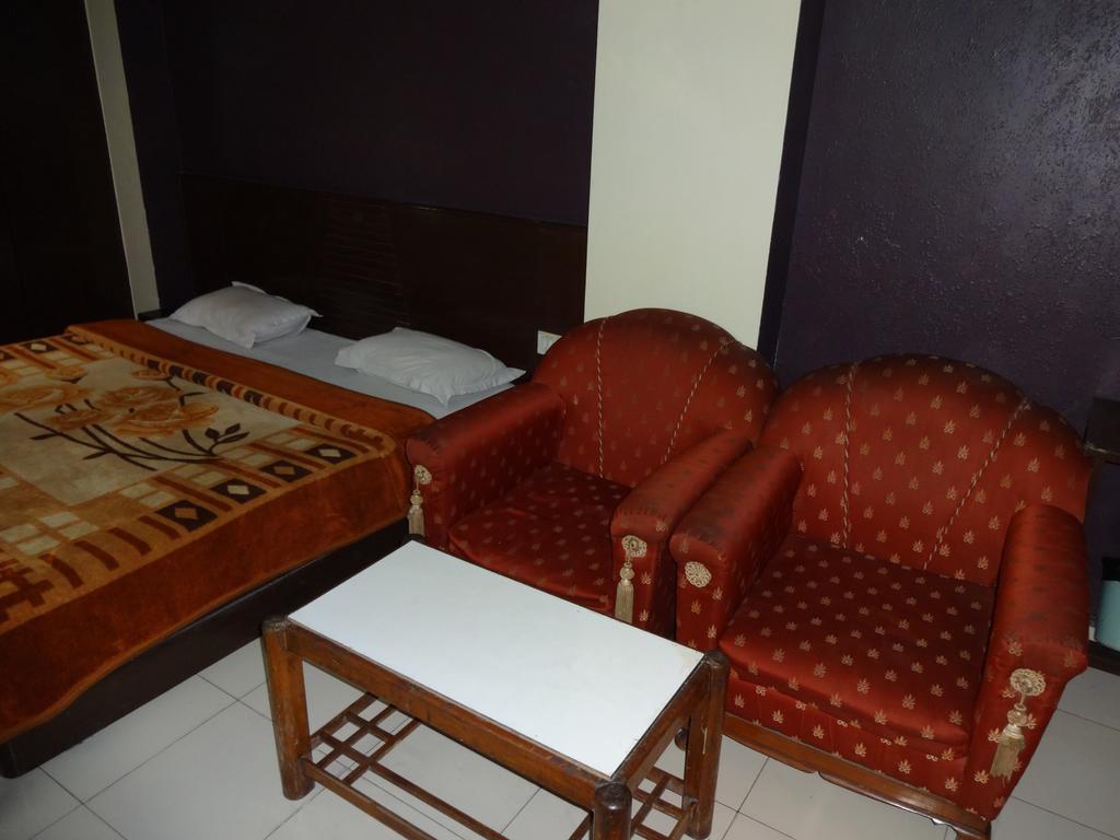 Hotel Elegant International New Delhi