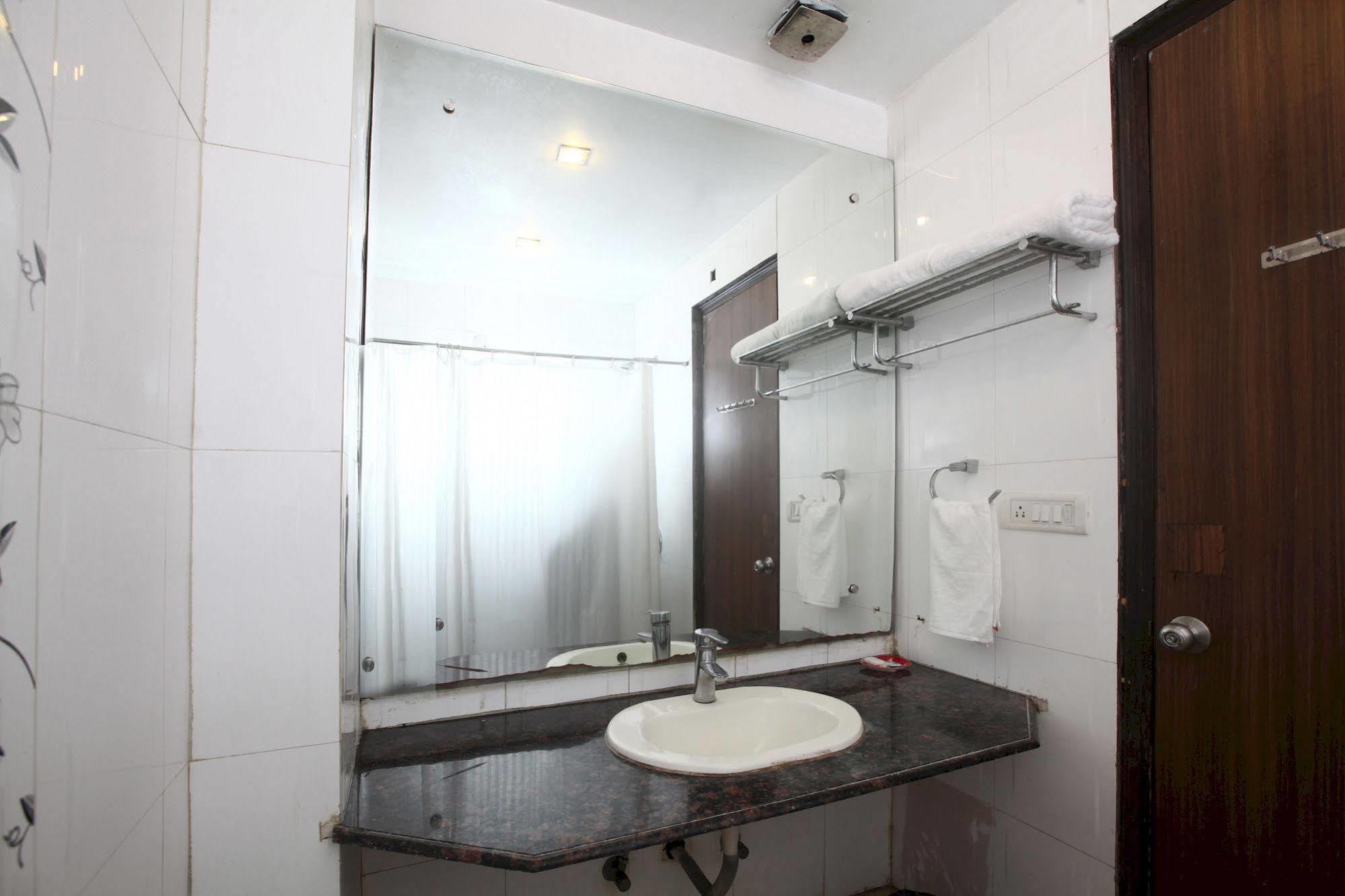 Hotel China Town Delhi (National Capital Territory of India)
