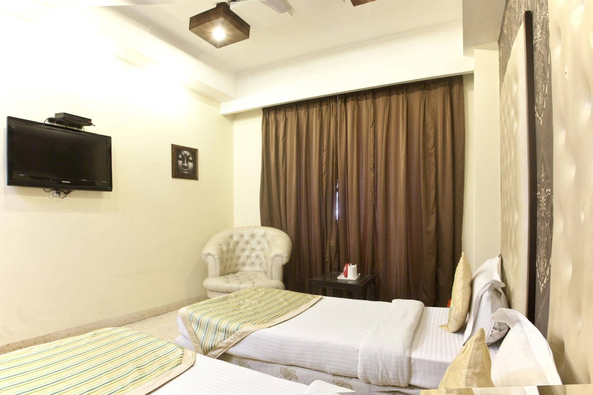 Hotel China Town 3*
