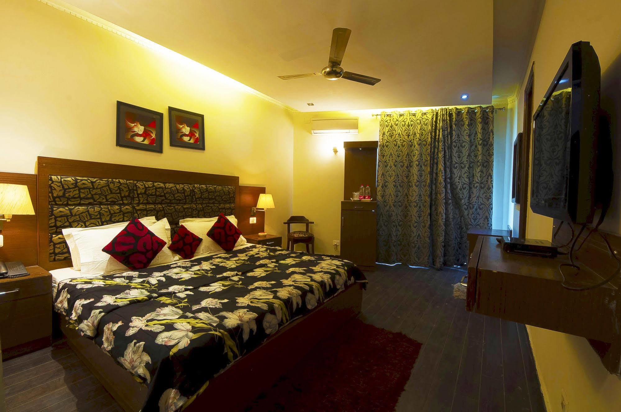 Centre Hotel