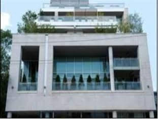 Centre 3*