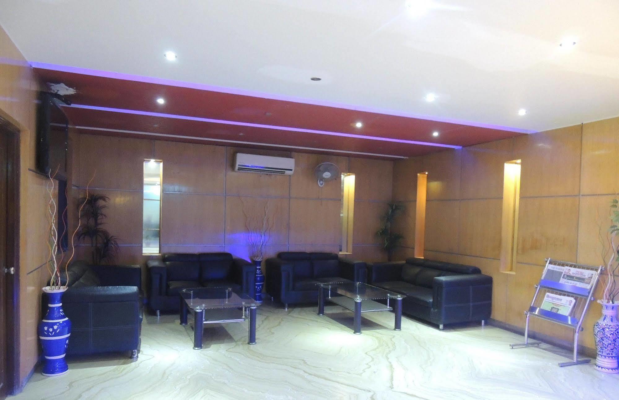 Fabexpress Grand Shoba 3*