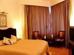 The Claremont & Convention Centre Hotel New Delhi