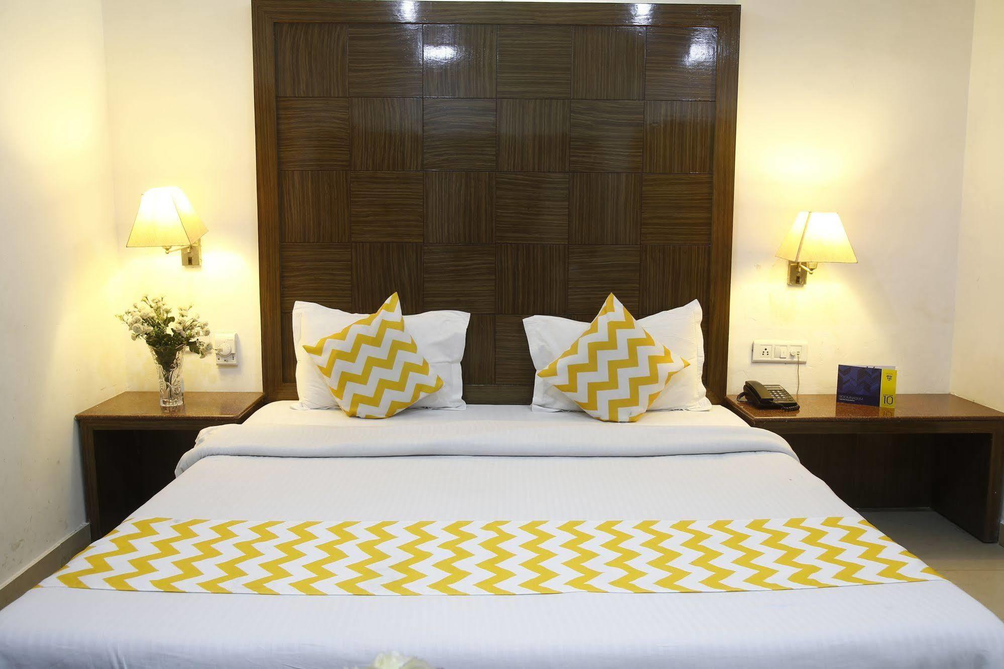 Hotel Mohan International 3*