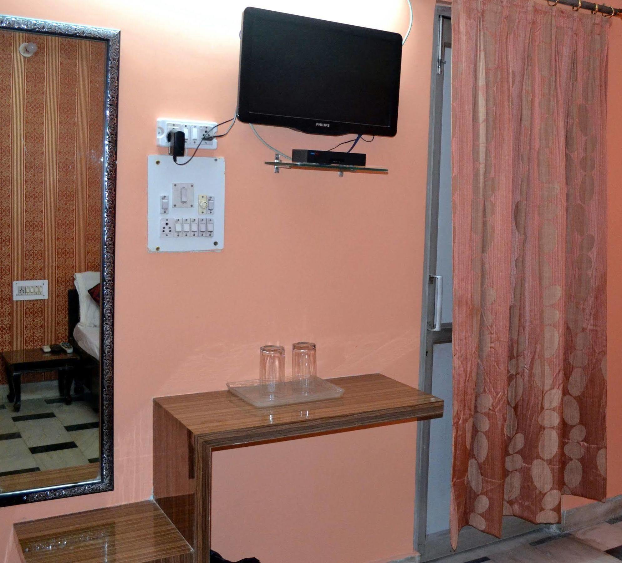 Bed & Breakfast Mystique Moments Delhi (National Capital Territory of India)