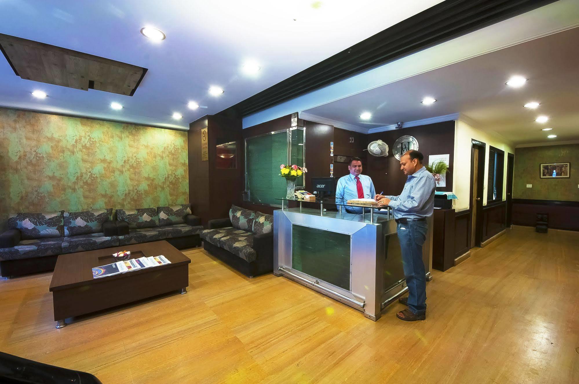 Capital O 2382 White House Continental Delhi (National Capital Territory of India)