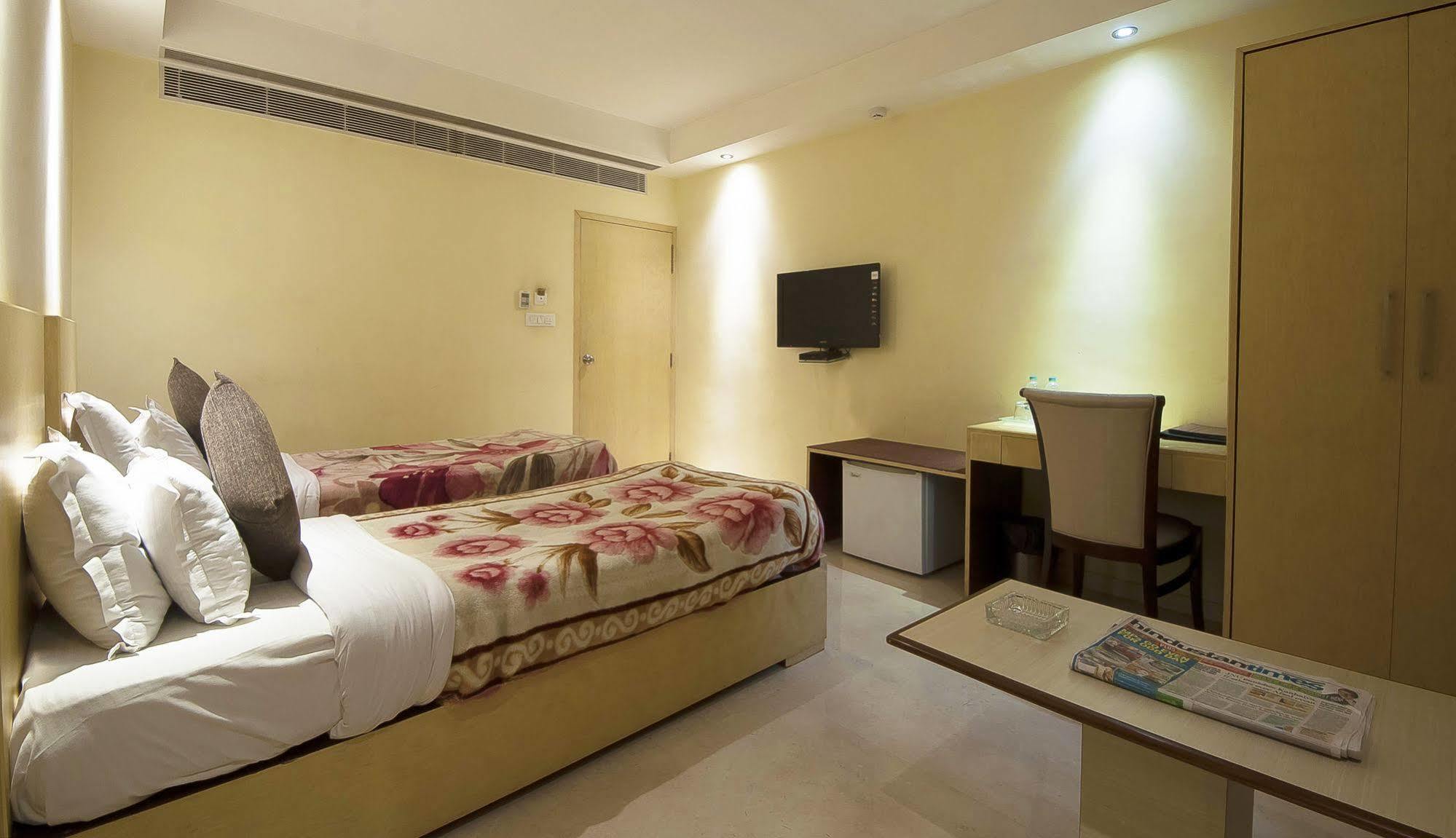 Hotel Mayur New Delhi