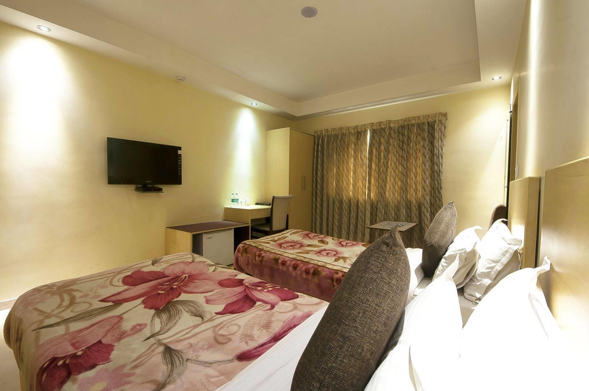Hotel Mayur 3*