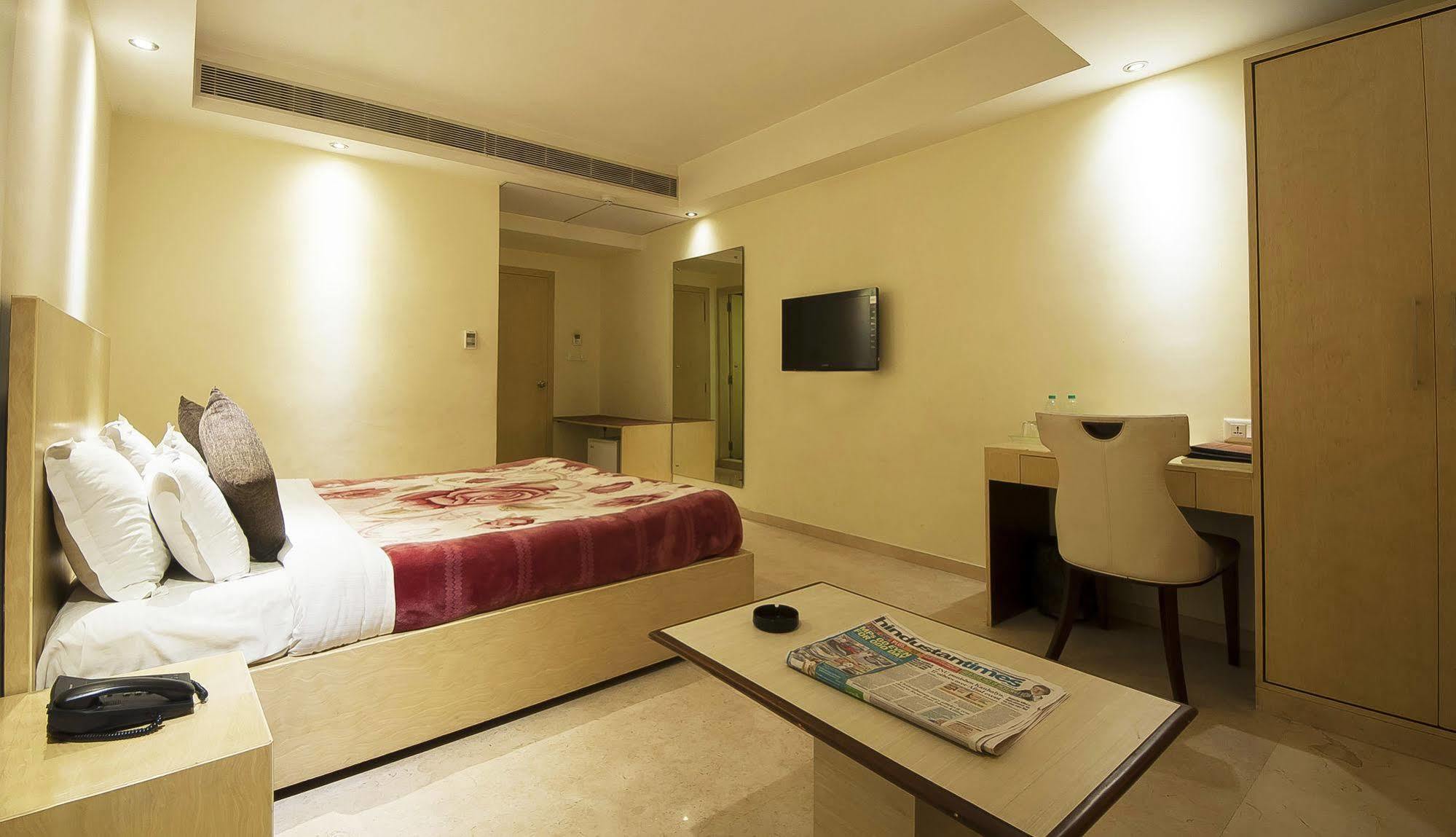 Hotel Mayur New Delhi