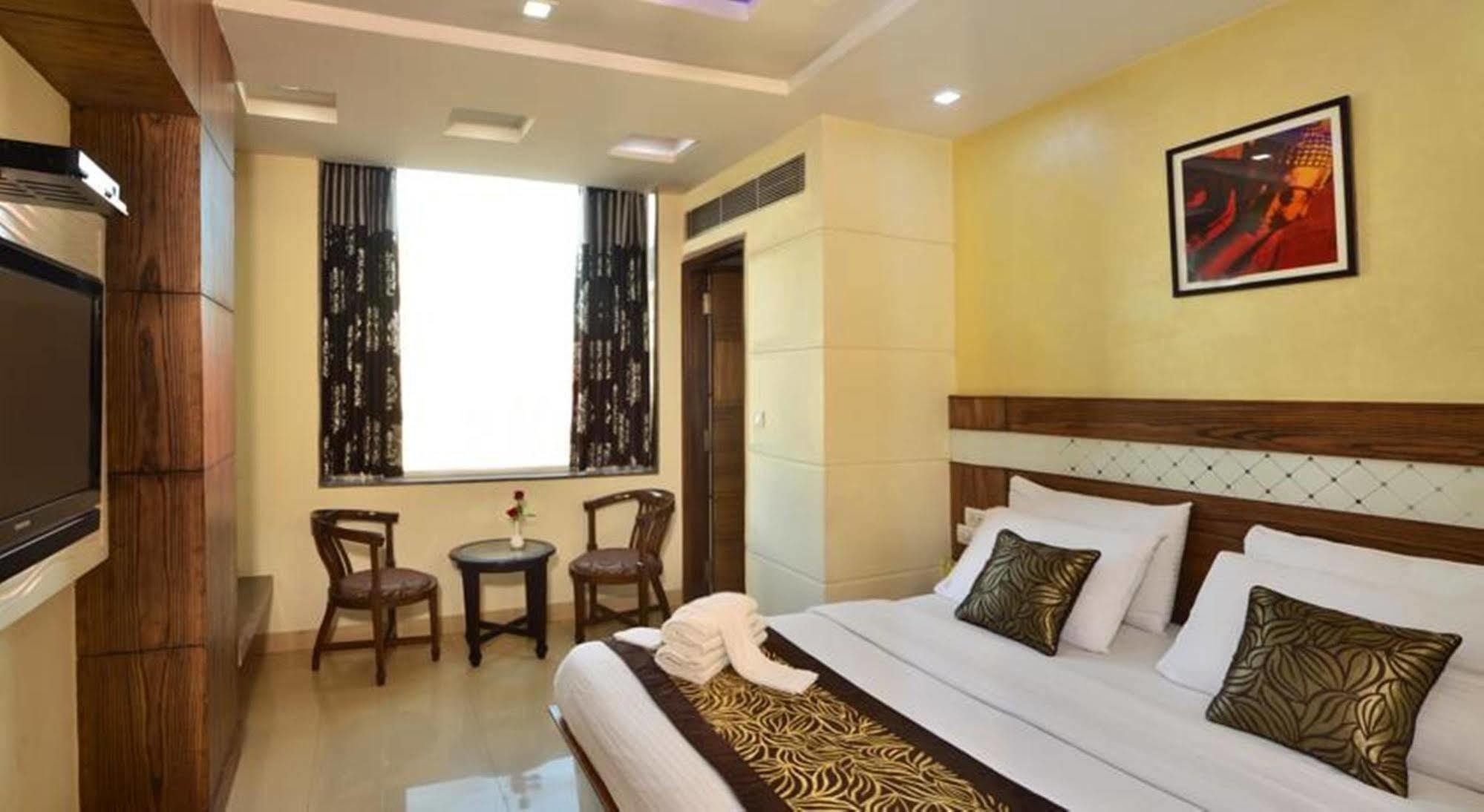 Well Dx New Delhi