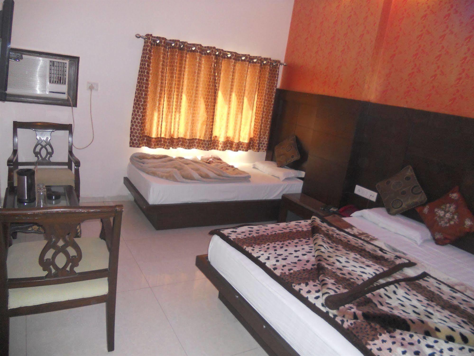 Hotel Amax