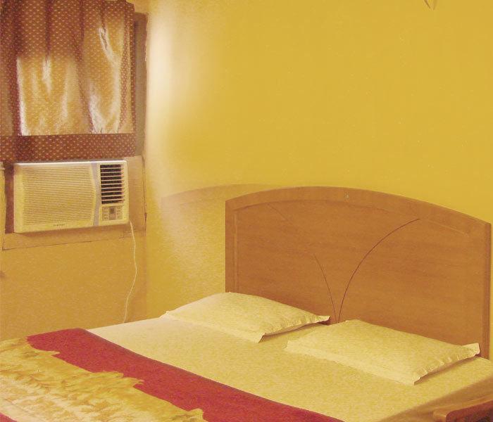 Krishna Palace Hotel